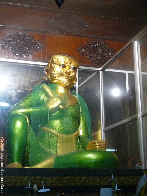 Shwedagon Pagoda65